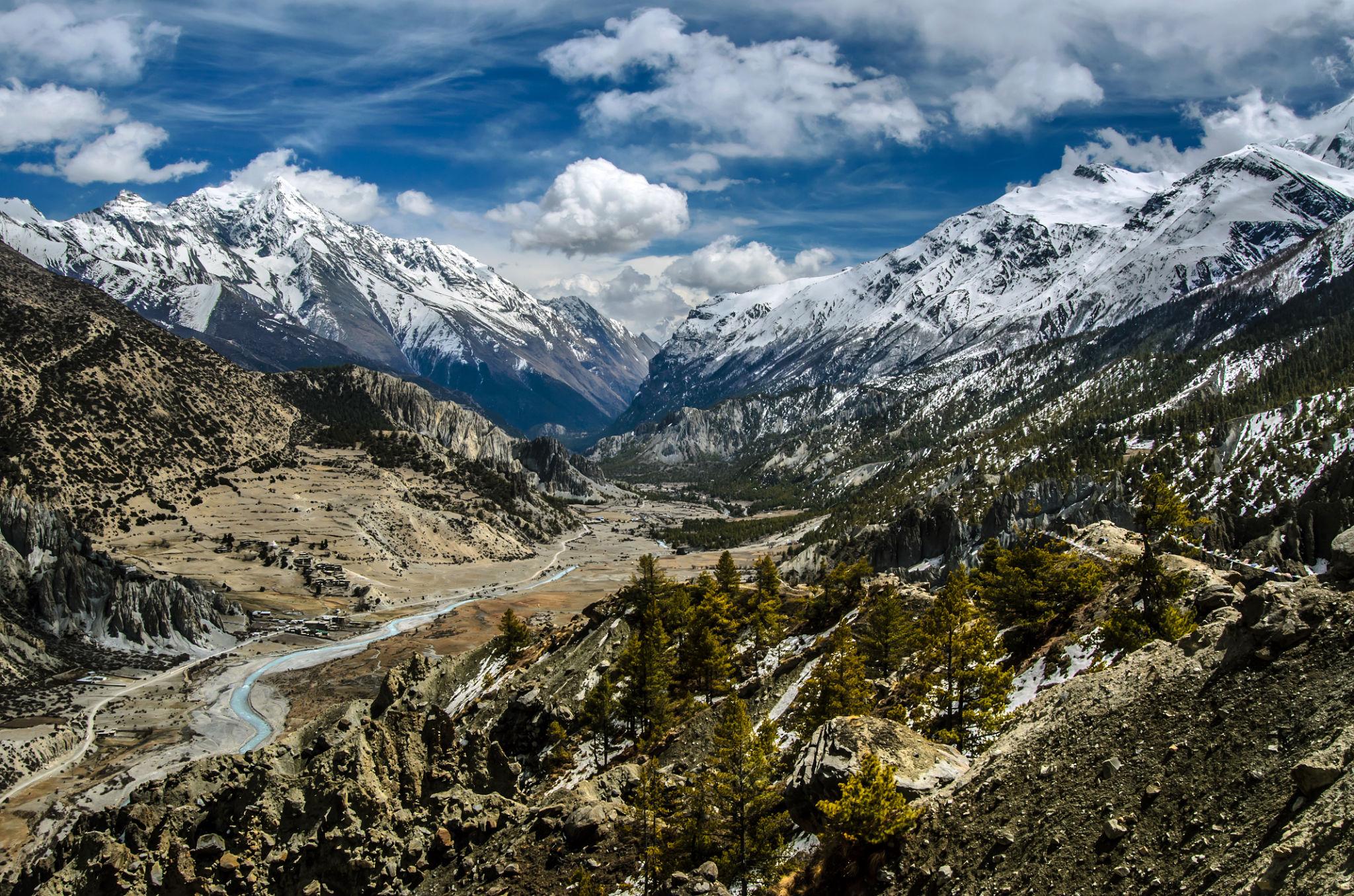 Montagne dell’Himalaya in Nepal